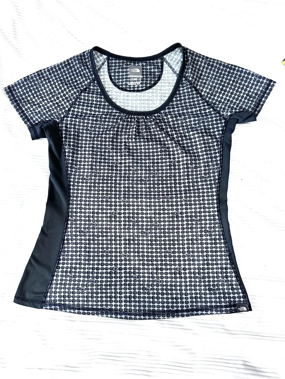 The North Face Women's Black & White Dot-Print Short Sleeve Tee - Picture 1 of 7